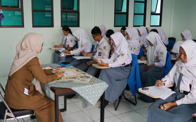 Pelaksanaan Sumatif Tengah Semester (STS) Gasal di SMK PGRI 2 Cibinong Tahun Pelajaran 2025/2026